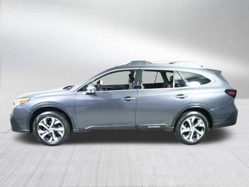 2022 Subaru Outback Touring XT