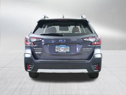 2022 Subaru Outback Touring XT