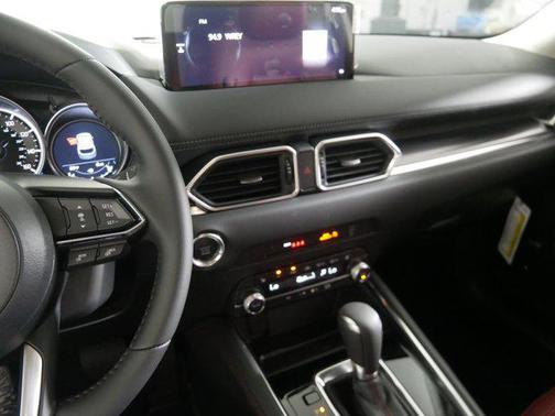 2025 Mazda CX-5 Carbon Edition