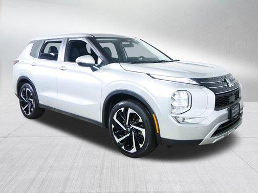 2023 Mitsubishi Outlander SE 2.5 2WD