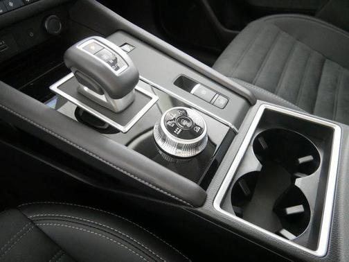 2025 Mitsubishi Outlander PHEV SE S-AWC