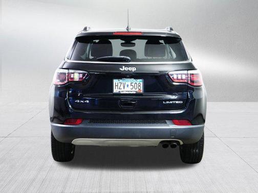 Diamond Black Crystal Pearlcoat 2018 Jeep Compass Limited