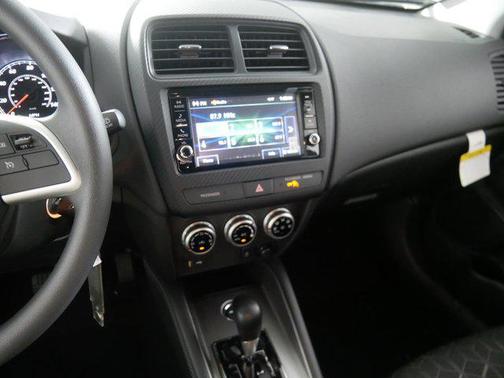 2025 Mitsubishi Outlander Sport 2.0 ES