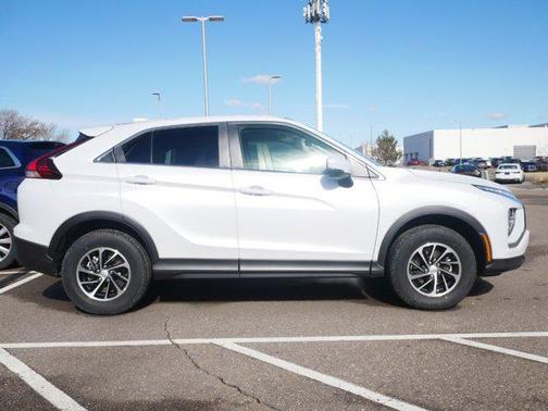 2024 Mitsubishi Eclipse Cross ES