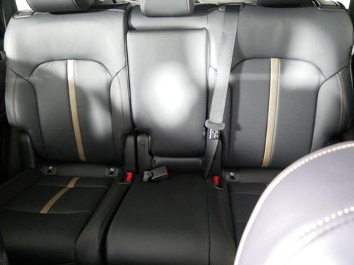 2026 Mazda CX-90 PHEV Premium Plus