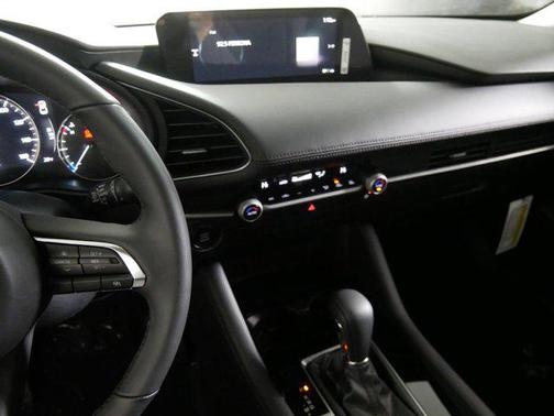 2025 Mazda Mazda3 FWD w/Select Package
