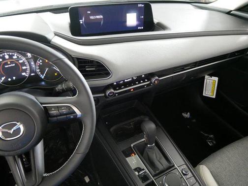 Snowflake White Pearl Mica 2026 Mazda CX-30 2.5 S