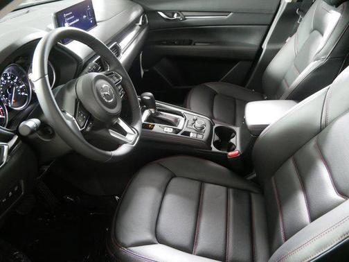 2025 Mazda CX-5 Carbon Edition