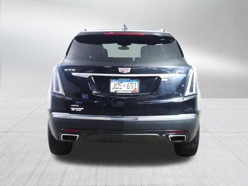 2022 Cadillac XT5 Sport