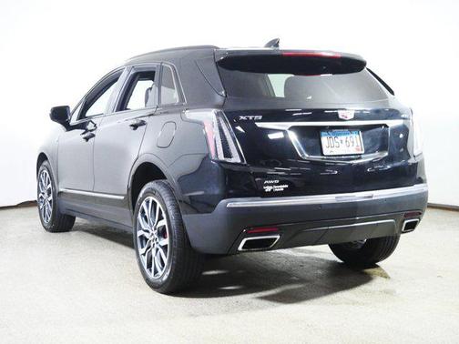 2022 Cadillac XT5 Sport