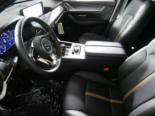 2025 Mazda CX-70 PHEV Premium Plus Package