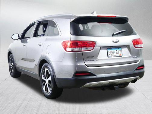 2017 Kia Sorento EX