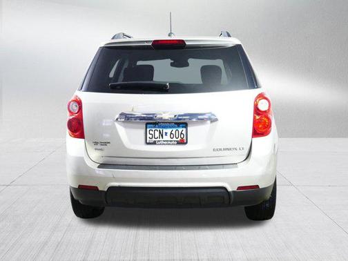 Champagne Silver Metallic 2015 Chevrolet Equinox 1LT