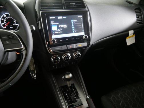 2025 Mitsubishi Outlander Sport 2.0 LE