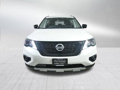 2020 Nissan Pathfinder SL 4WD