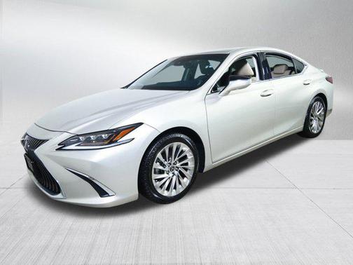 2021 Lexus ES 300h Luxury