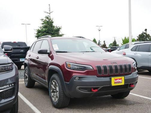 Velvet Red Pearlcoat 2020 Jeep Cherokee Trailhawk