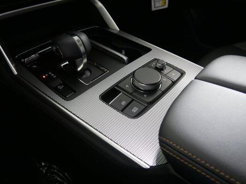 2025 Mazda CX-70 PHEV Premium Package