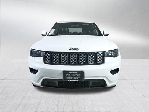 2017 Jeep Grand Cherokee Altitude