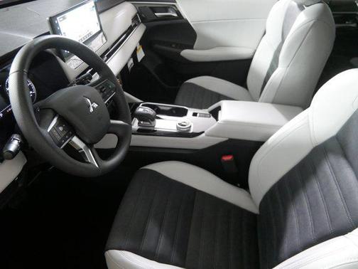 2025 Mitsubishi Outlander SE 2.5 S-AWC