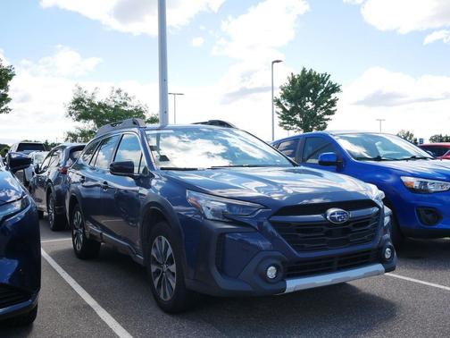 Cosmic Blue Pearl 2023 Subaru Outback Limited