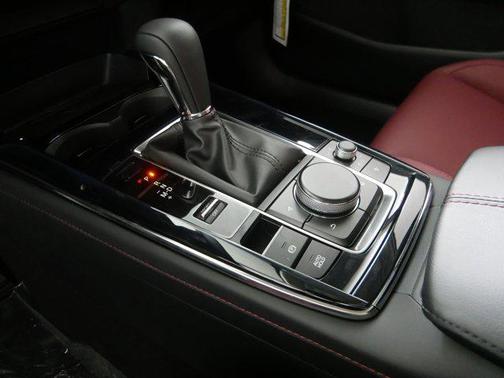 2025 Mazda CX-30 2.5 S Carbon Edition