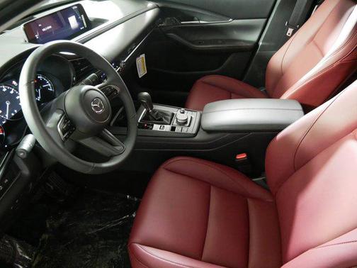 Polymetal Gray Metallic 2026 Mazda CX-30 2.5 S Carbon Edition