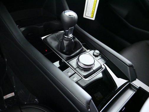 Platinum Quartz Metallic 2026 Mazda Mazda3 FWD w/Premium Package