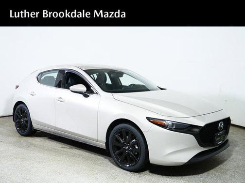 Platinum Quartz Metallic 2026 Mazda Mazda3 FWD w/Premium Package