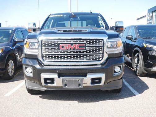 2019 GMC Sierra 3500 Denali