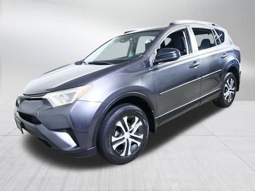 Magnetic Gray Metallic 2018 Toyota RAV4 LE