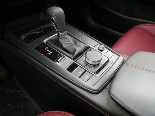 2026 Mazda CX-30 2.5 S Carbon Edition