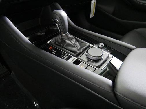 2025 Mazda Mazda3 FWD w/Select Package