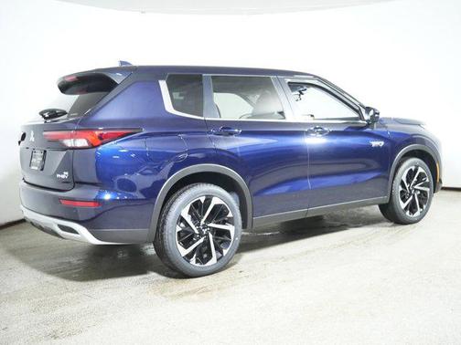 2025 Mitsubishi Outlander PHEV SE S-AWC