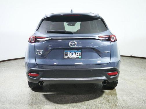 2023 Mazda CX-9 Carbon Edition