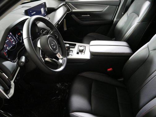 Jet Black Mica 2026 Mazda CX-70 3.3 Turbo Preferred
