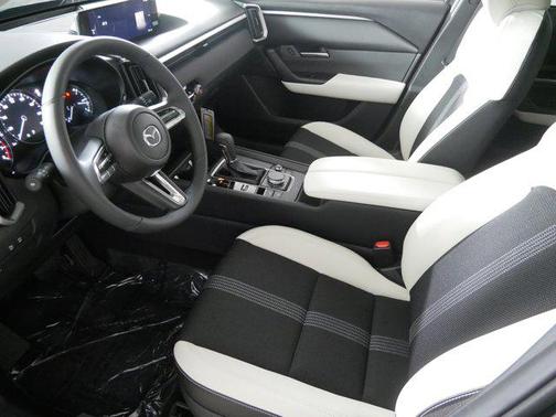 2026 Mazda CX-50 2.5 S Preferred Package