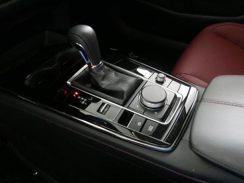 2025 Mazda CX-30 2.5 S Carbon Edition