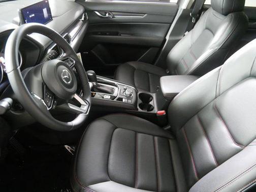 2025 Mazda CX-5 Carbon Edition