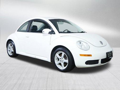 2010 Volkswagen New Beetle 2.5L