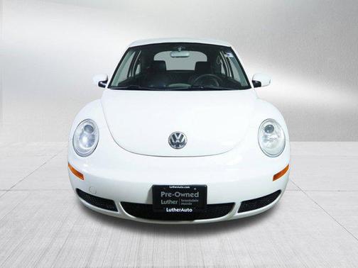 2010 Volkswagen New Beetle 2.5L
