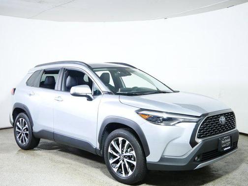 2022 Toyota Corolla Cross XLE