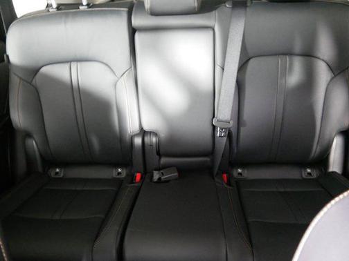 Rhodium White Premium 2026 Mazda CX-70 PHEV SC Plus