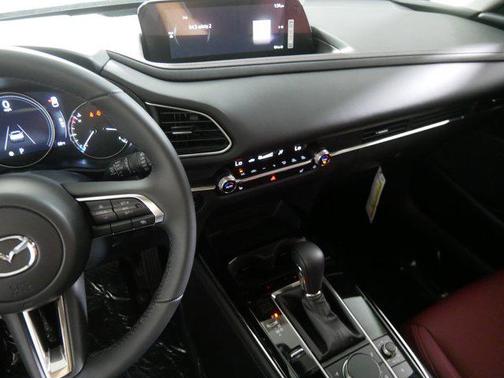2025 Mazda CX-30 2.5 S Carbon Edition
