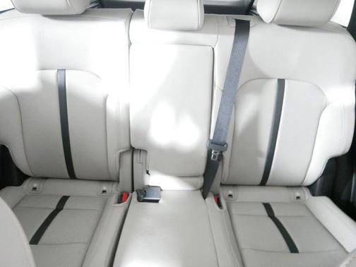 2025 Mazda CX-70 PHEV Premium Package