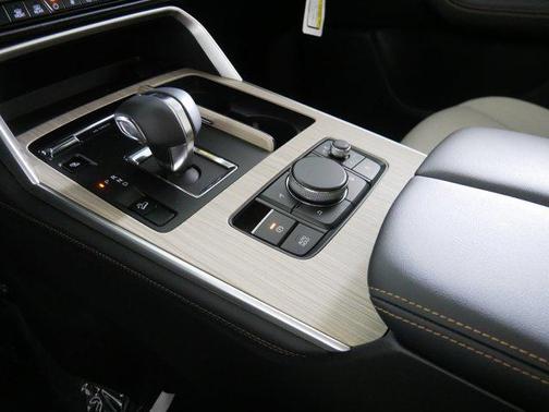 2025 Mazda CX-70 PHEV Premium Package