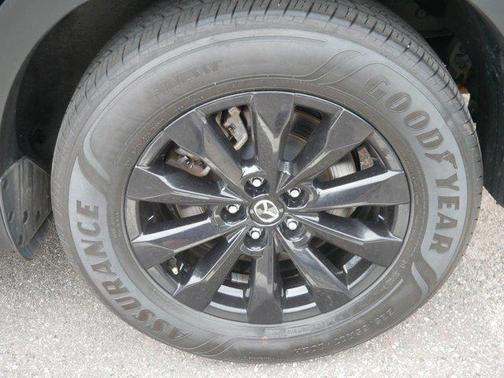 2024 Mazda CX-50 2.5 S Preferred Package