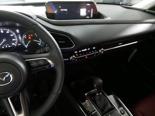 2025 Mazda CX-30 2.5 S Carbon Edition