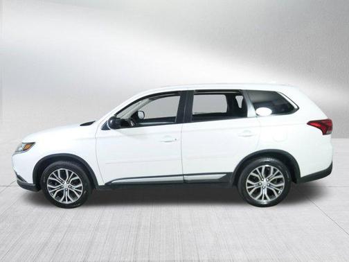 2018 Mitsubishi Outlander ES