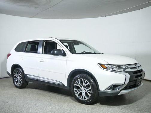 2018 Mitsubishi Outlander ES